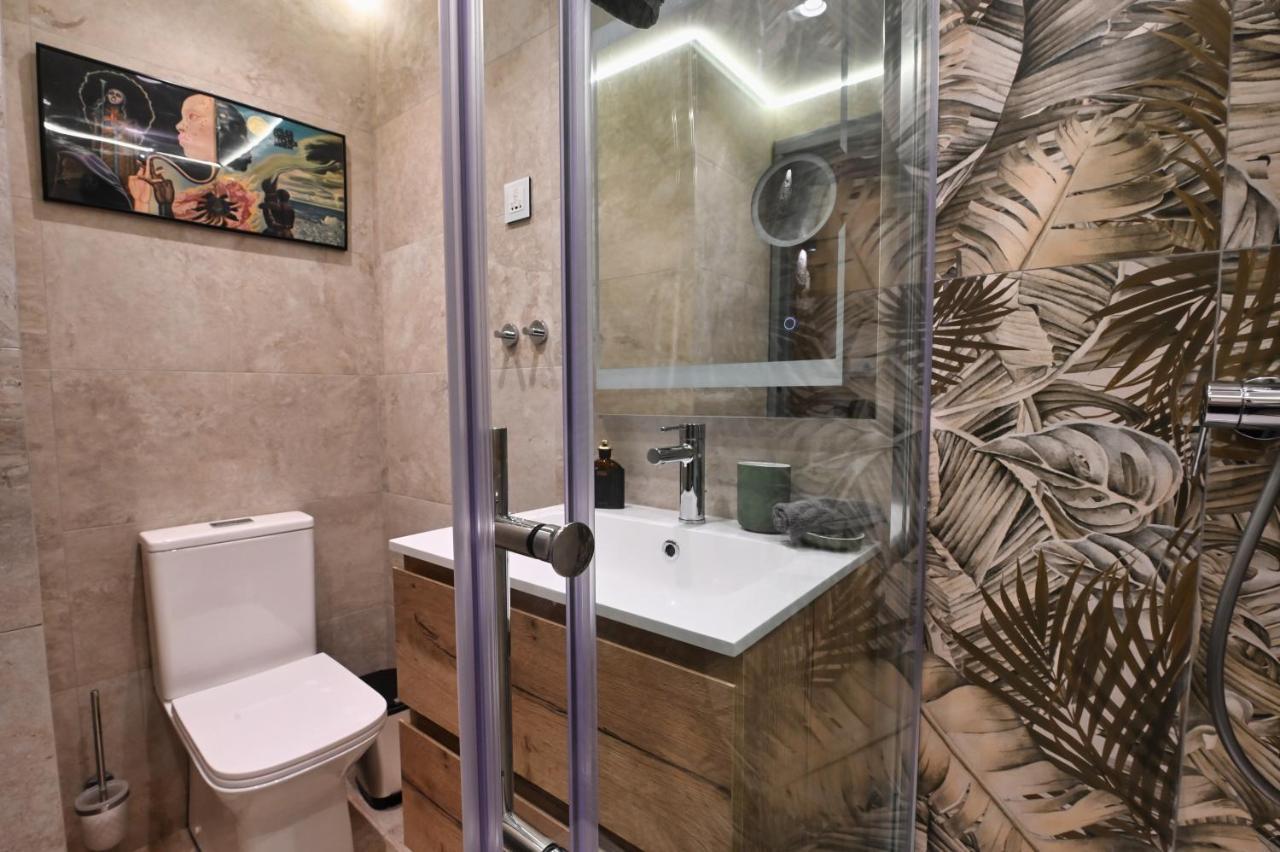 Il-Kastell - Not Only For Royals Hotel Victoria Bagian luar foto